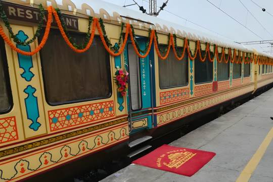 Palace on Wheels